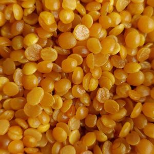 Tata Sampann Natural Oily Toor Dal, Color : Yellow, Orangish