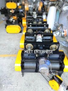 Meet Enterprise Semi Automatic Electric Wire Rope Hoist