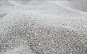 Quartz Silica Sand, Color : Yellow, Packaging Size : 50 Kg Bag