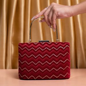 Red Zigzag Pattern Embroidery Party  Women Clutch Bag