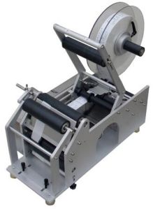 Semi-automatic Round Bottle Labeling Machine