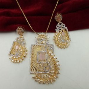 Women Pendent-6829