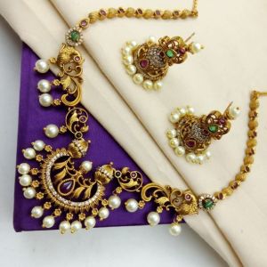 Women Short South-Necklace-O-2763-Black mat-Multi