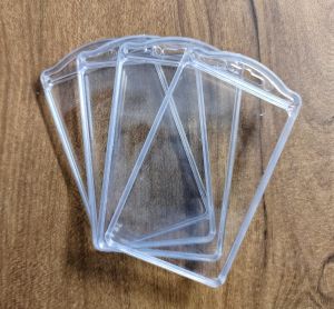 CRYSTAL LIQUID CARD HOLDER