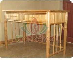 Polished Plain Bamboo Table, Specialities : Fine Finishing