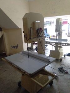 Band Saw Machine