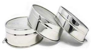 Polished Stainless Steel Flour Strainer, Color : Silver