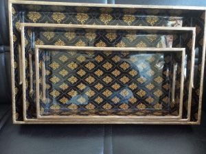 Polished Designer Wooden Serving Tray Set Customized