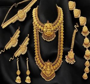 Coinage Dynasty Temple Jewellery Bridal Set