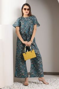 Women Front Tie Top &AMP;AMP; Bell Bottom Co-ord Set