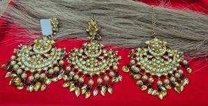 Gold Chandbalis with Teeka