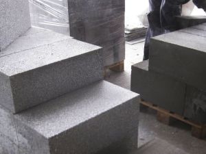 Cement-bonded Material Cellular Light Weight Blocks for Construction