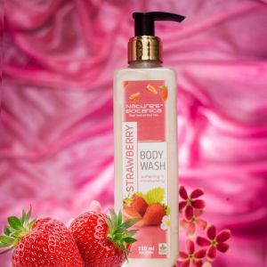 Strawberry Bodywash (220ml)