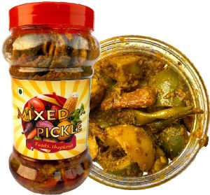 Amritsari Gobhi Gajar Shalgam Pickle