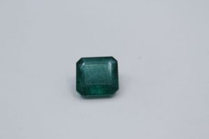 Tatiwalas Polished Gemstone Emeralds, Color : Green 7.14cts
