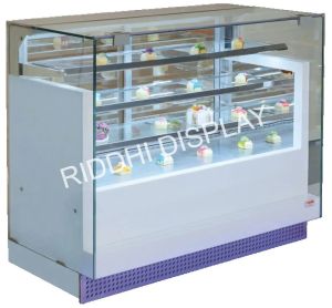 Rectangular Food And Bakery Display Counter