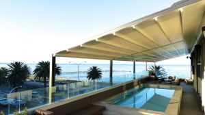 Retractable Roof Structure