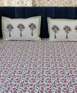 White with Palm Pattern Cotton Bedsheet with 2 Pillow Covers