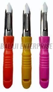 Durable Plastic Stainless Steel Swivel Peeler