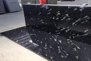 Fish Black Granite Stone, Stone Form : Solid