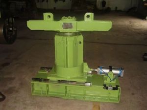 Multi-Arm Coil Unloader