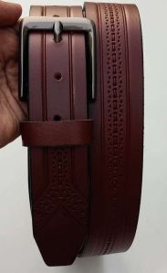 AI/011 Cherry Leather Belt with Satin Buckle