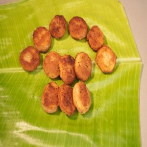 sweet banana fritter