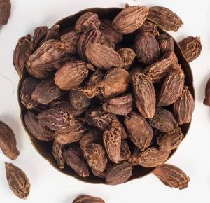 Natural Black Cardamom, Packaging Size : 5-25kg Food Grade