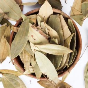 Dry Bay Leaves