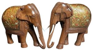 Walnut Wood Handmade Paper Mache Elephant, Color : Brown for Decoration
