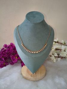 Polished Ladies Artificial Neck Chain, Color : Golden Casual Wear