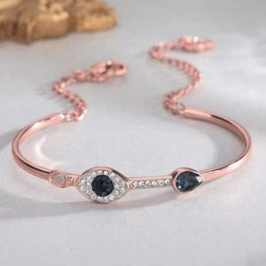 Ladies Artificial Fancy Bracelet