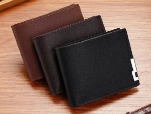 Mens Leather Wallet Regular Use, Packaging Type : Box