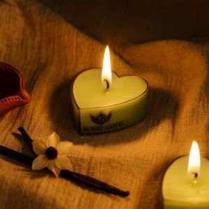 Royal Gold Green Heart Soy Wax Tea Light Candle