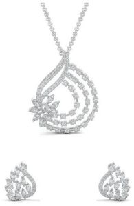 10K White Gold Serenity Leaf Diamond Pendant Set