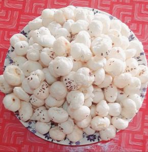 6 Suta Plus Phool Makhana