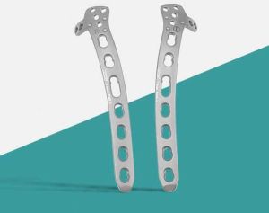 Distal Humerus Locking Plate With Lateral Support
