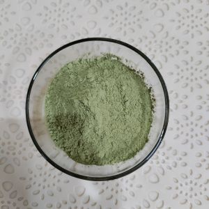 organic moringa powder