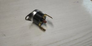 Yash Enterprise Stainless Steel 5 Mm Temperature Gauge for Industrial