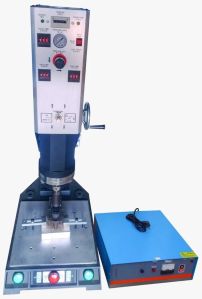 Ultrasonic Plastic Eyelet Welding Machine