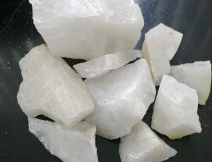 Quartz Lumps, Condition : Finished, Packaging Size : 50kg, 25kg