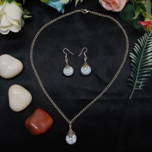 NIPSTec Elegent Teardrop Grey Stone Pendant Set, Color : White Gray