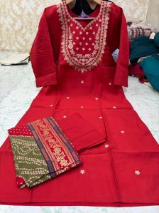 Embroidered Neckline Kurti