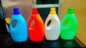 Polished HDPE Liquid Detergent Bottle, Color : Multi Color