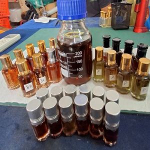 Agarwood Oil