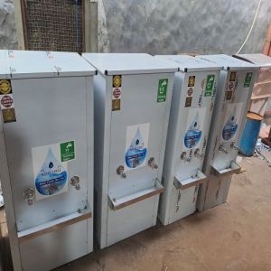 120 Ltr Water Cooler with Emerson Compressor for Heavy Duty Cooling