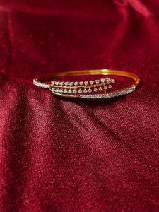 Diamond Studded Gold Ring
