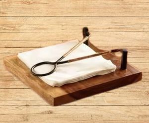 Clip Wooden Napkin Holder, Packaging Type : Brown