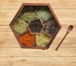 Hexagon Wooden Spice Box Set with Spoon