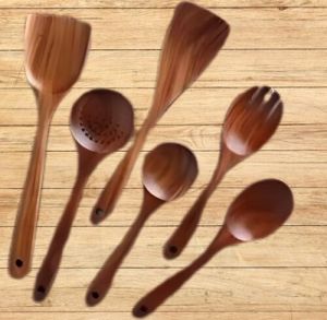 Wooden Non Stick Spoon 26 X 8 X 4cm, Packaging Type : Box